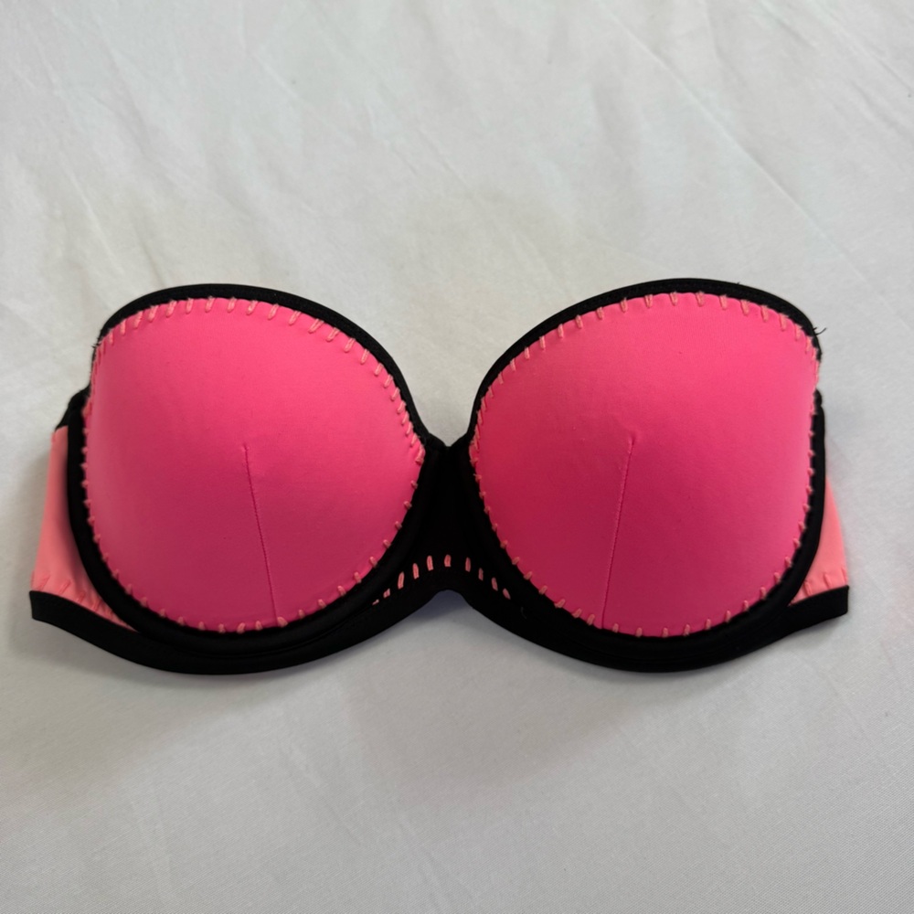 Victoria’s Secret Swim Bikini Top Coral/Pink “The Flirt Bandeau” 32DD Strapless